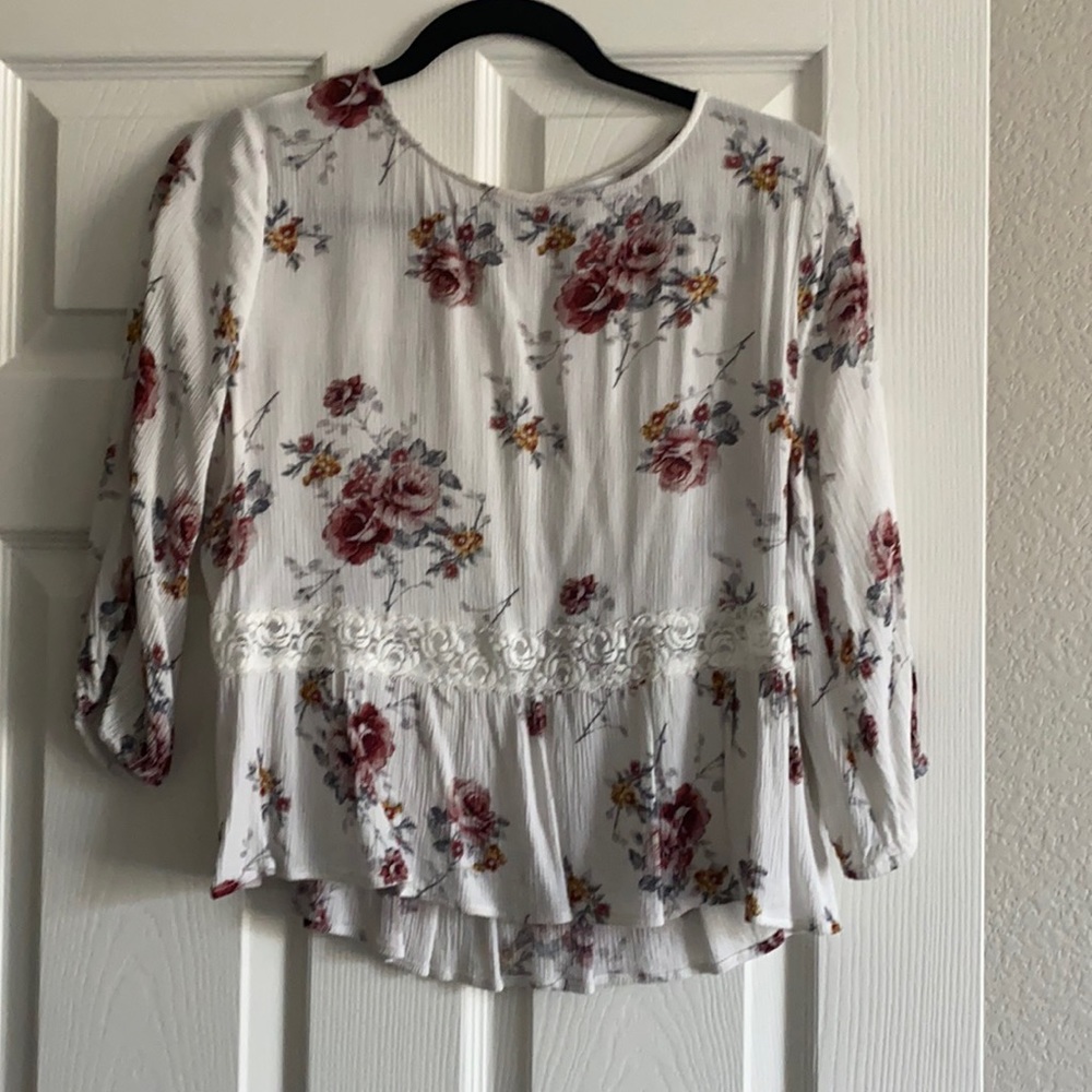 Floral women’s top
